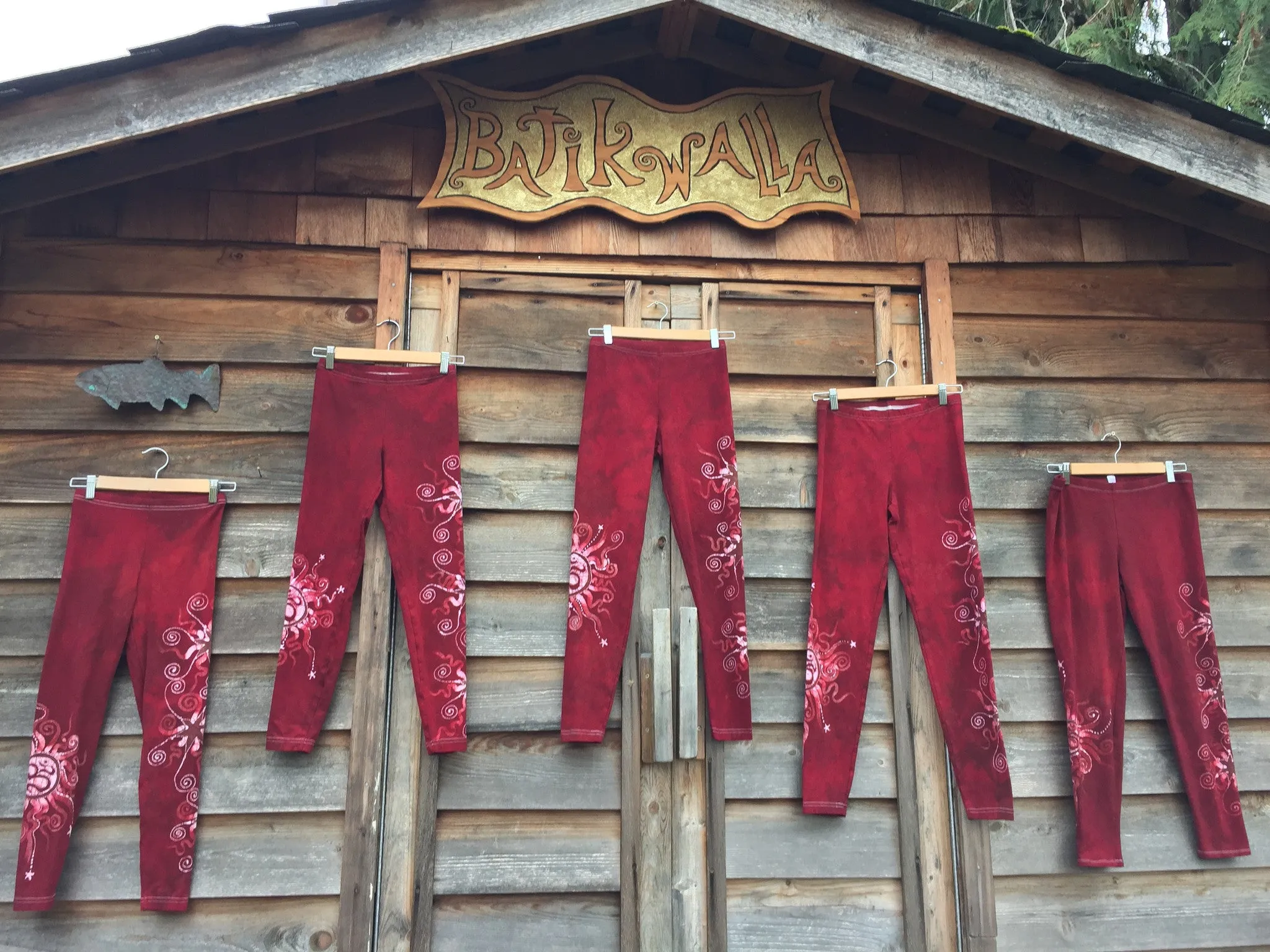 Red Earth Om and Batik Stars Leggings